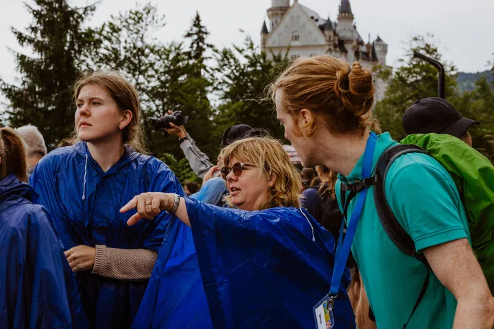 answering all your questions at our neuschwanstein castle tour