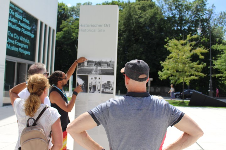 visit historical places at the munich walking tour