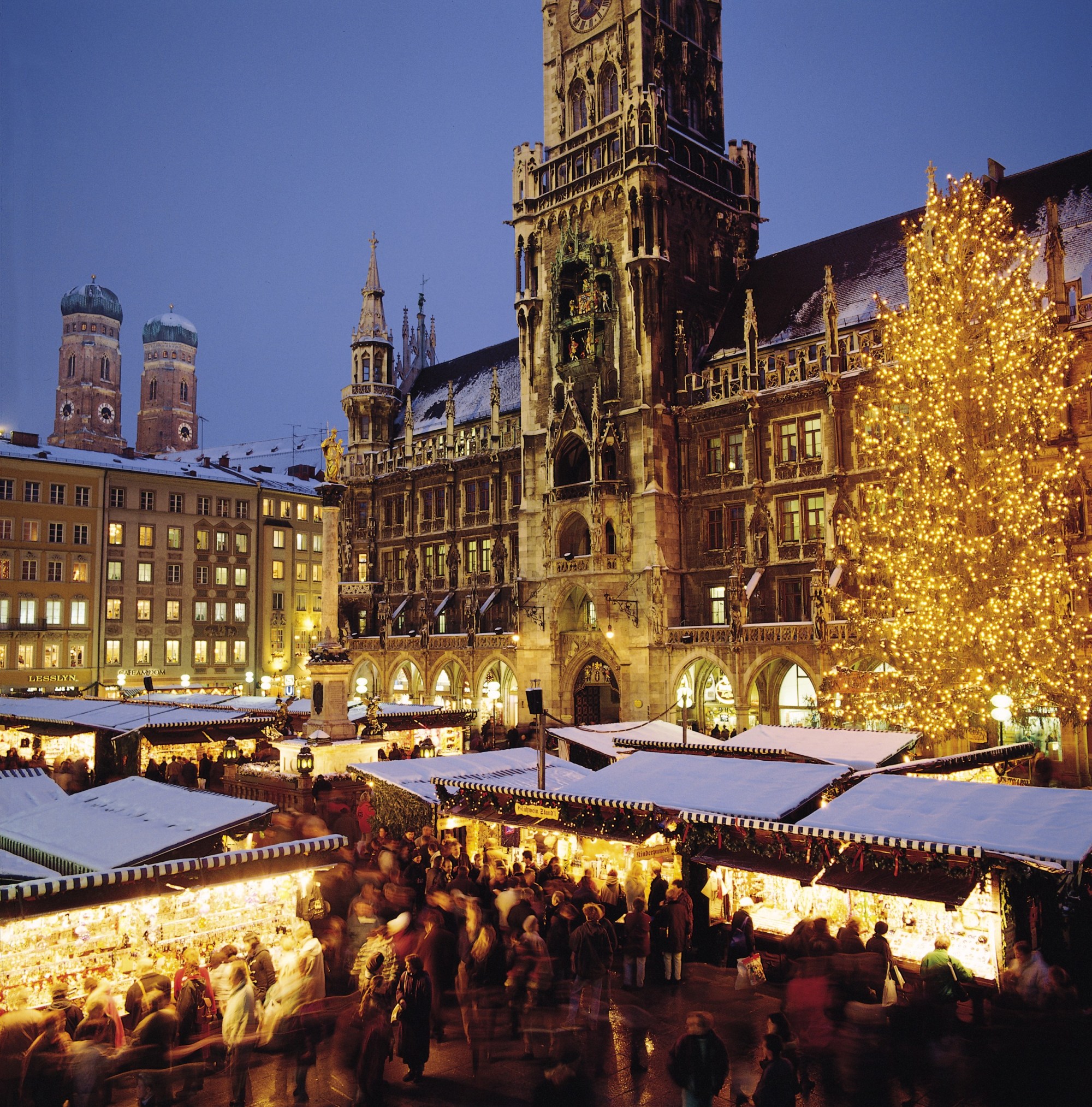 Nr.-50-Christkindlmarkt-auf-dem-Muenchner-Marienplatz-Foto-C.-Reiter Christkindlmarkt-auf-dem-Muenchner-Marienplatz