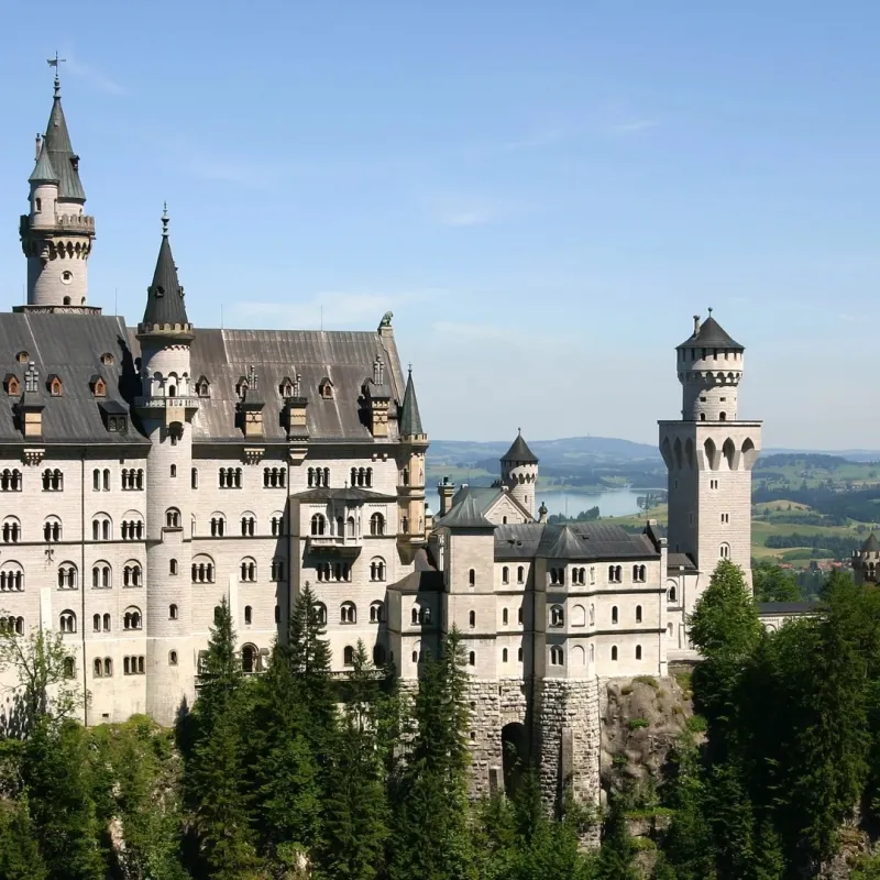 Neuschwanstein castle tour on radiustours.com